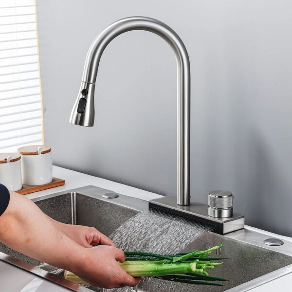 Robinet de cuisine REA CONOR BRUSH NICKEL – Image 3
