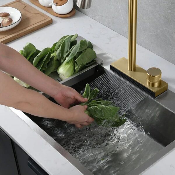 Robinet de cuisine REA CONOR BRUSH GOLD – Image 5